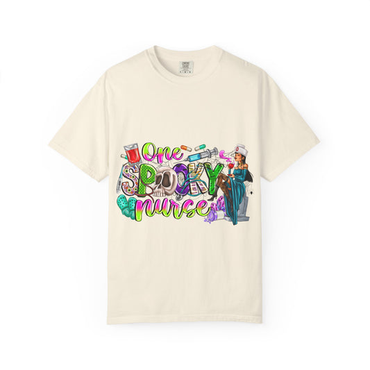 Customized One spooky nurse T-shirt