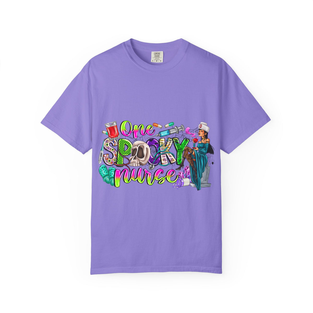 Customized One spooky nurse T-shirt