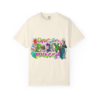 Customized One spooky nurse T-shirt